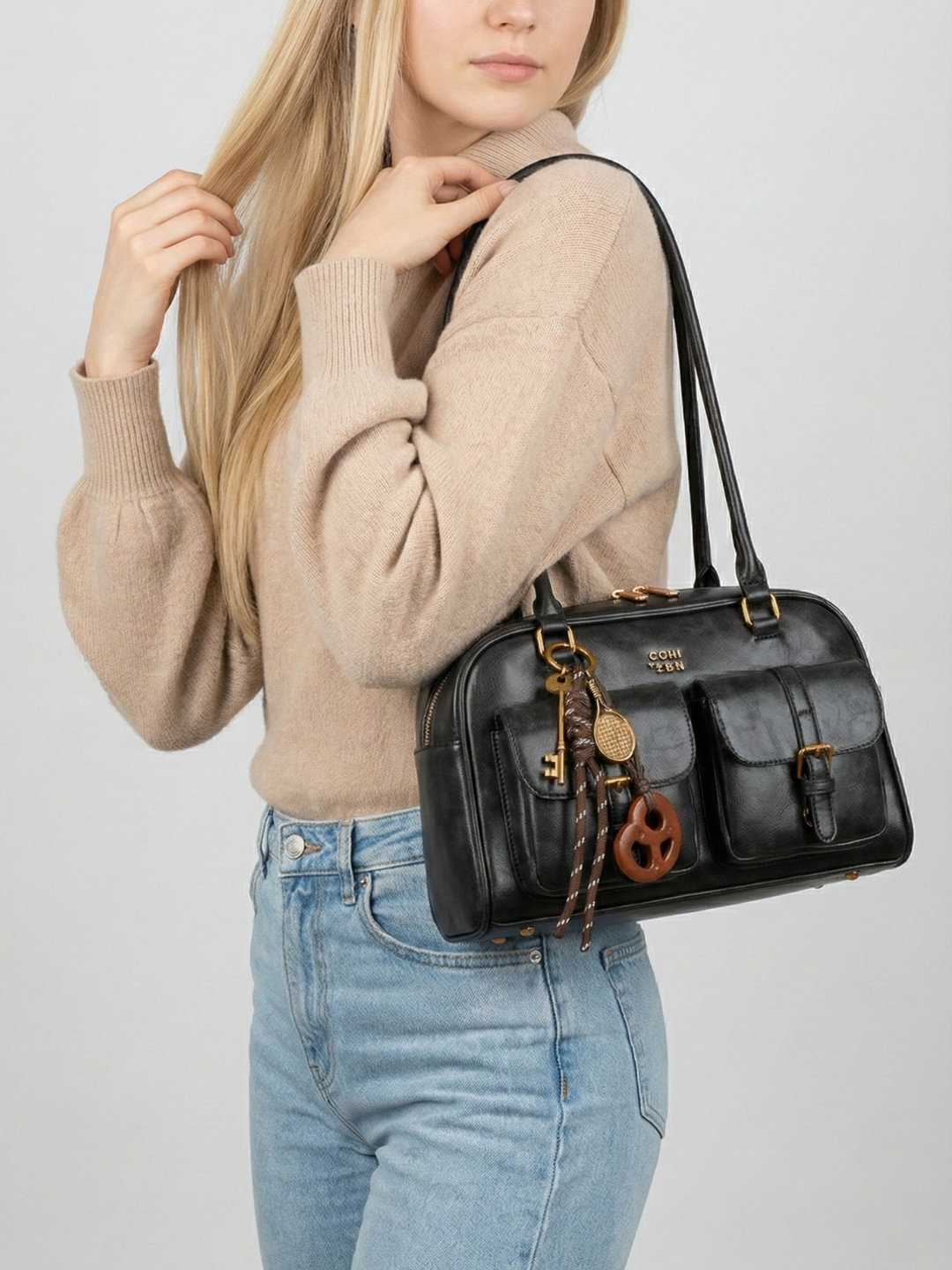 Black everyday bag