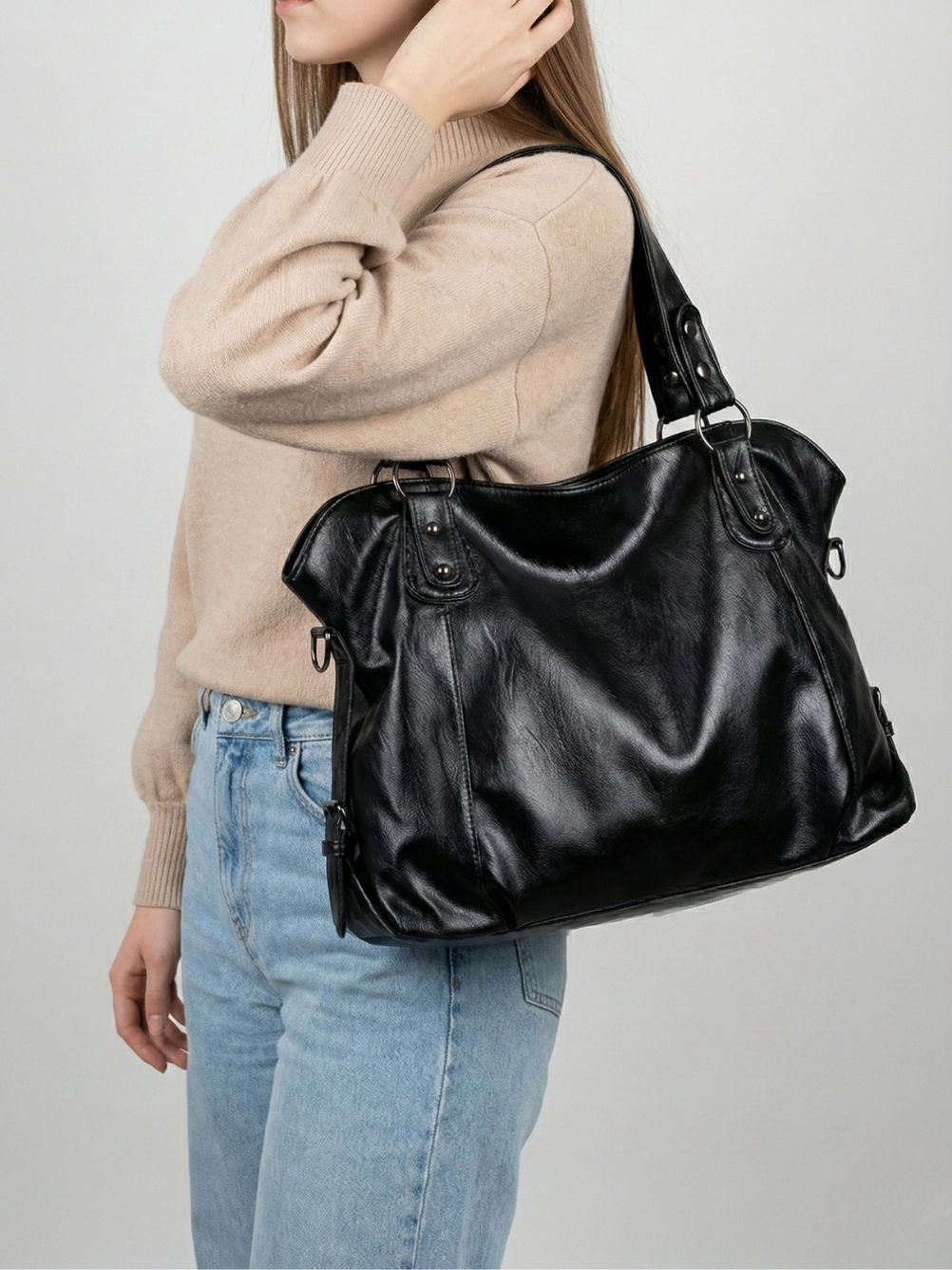 Black uni bag