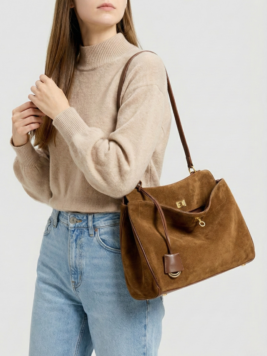 Shoulder handbag for work