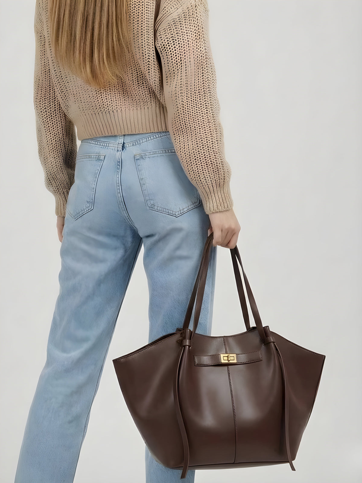 Ladies bag for university