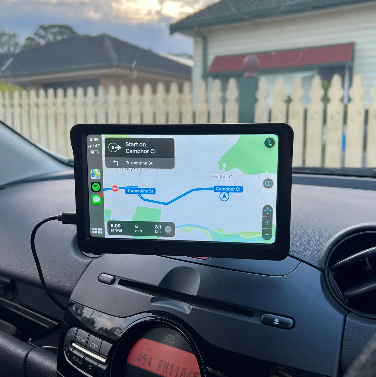 Wireless CarPlay and Android Auto Portable Touchscreen Display for Universal Vehicles - Dashboard Mounted Car Multimedia Player with Bluetooth and