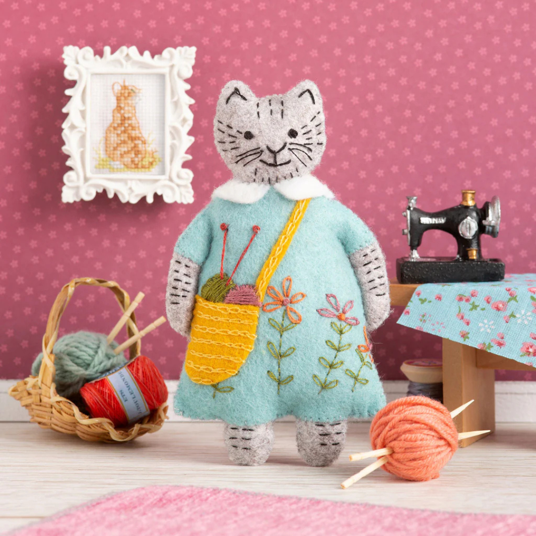 Cat Felt Embroidery Craft Kit