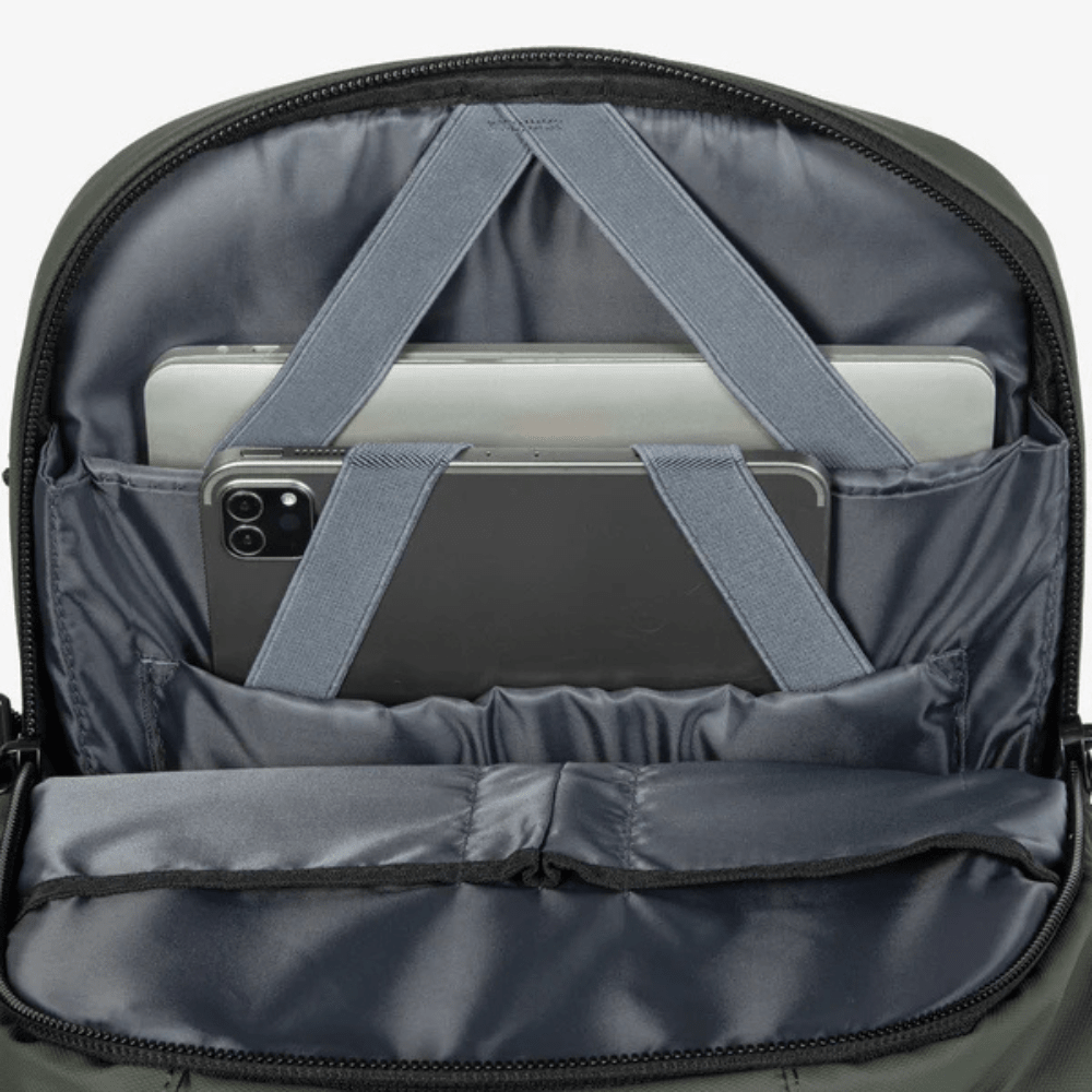 vacuum compression backpack 60L