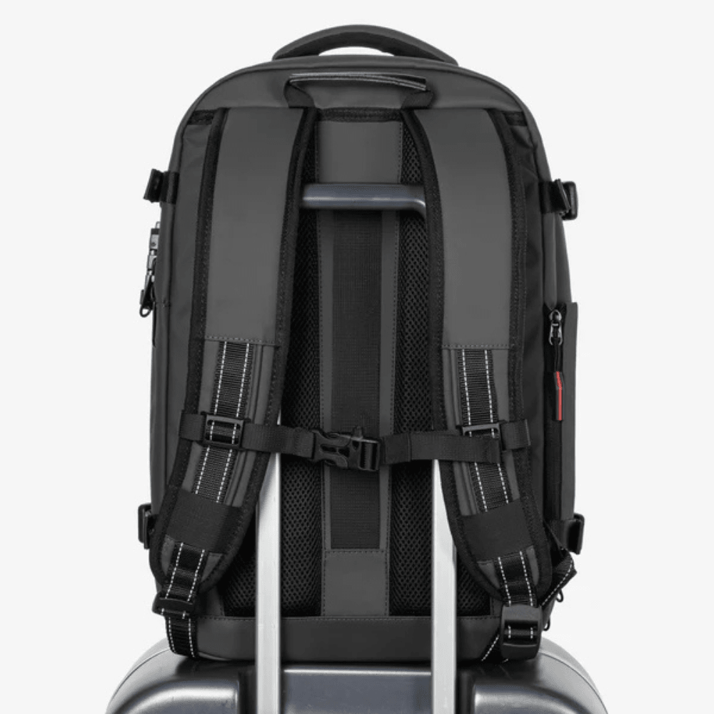 vacuum compression backpack 60L