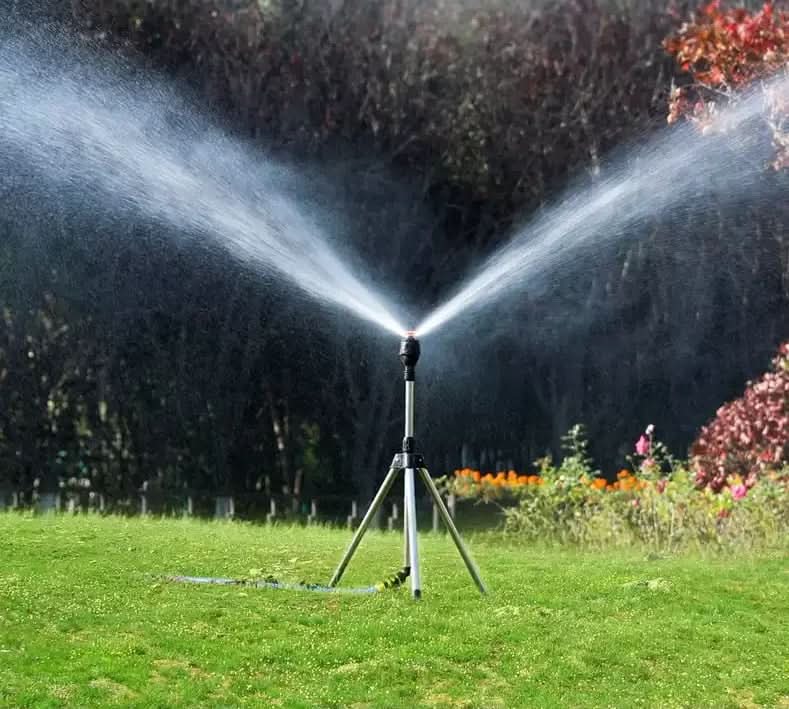 Adjustable Rotating Irrigation Sprayer with 360° Coverage