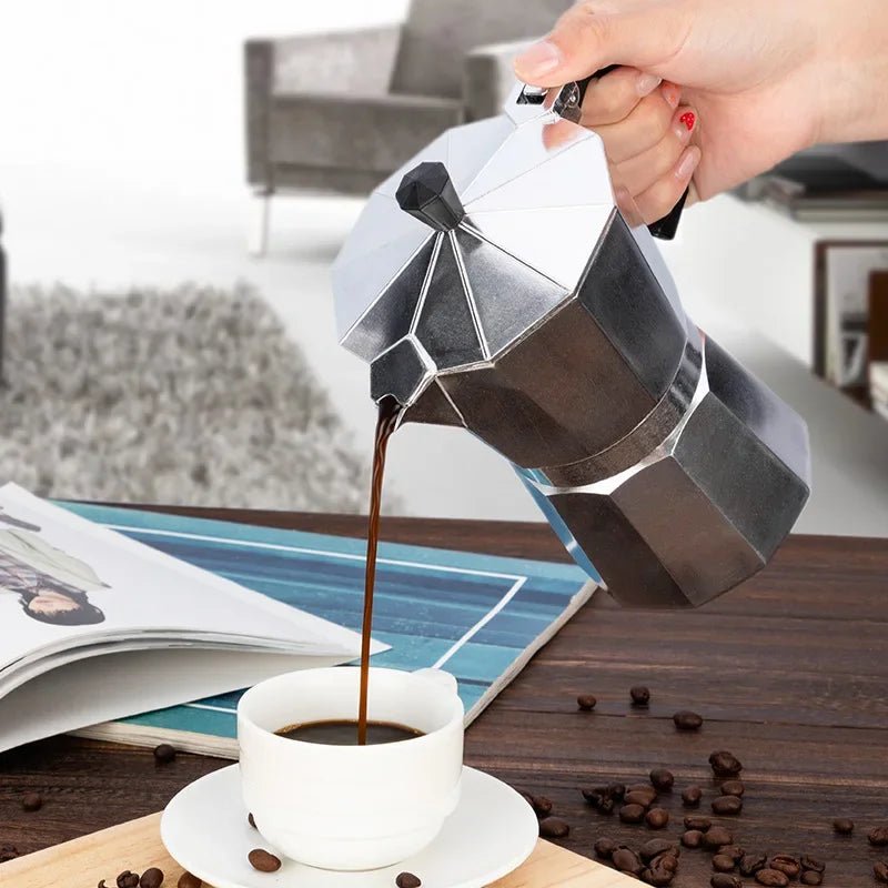 Traditional Italian Aluminum Espresso Maker for Full-Bodied Coffee