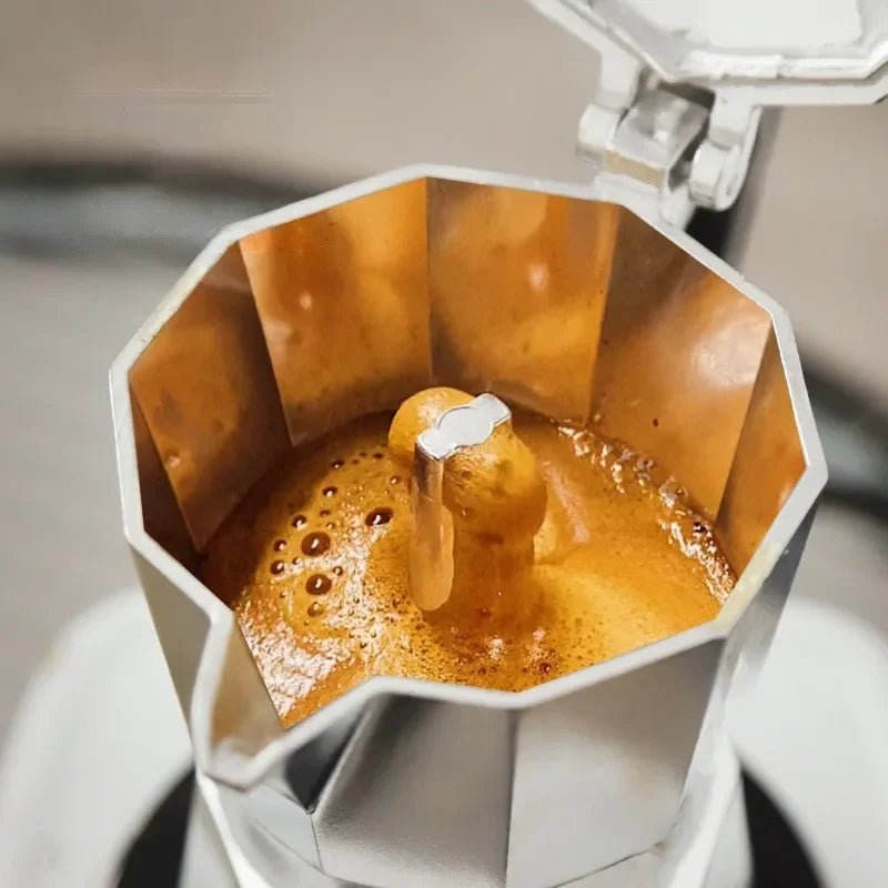 Traditional Italian Aluminum Espresso Maker for Full-Bodied Coffee
