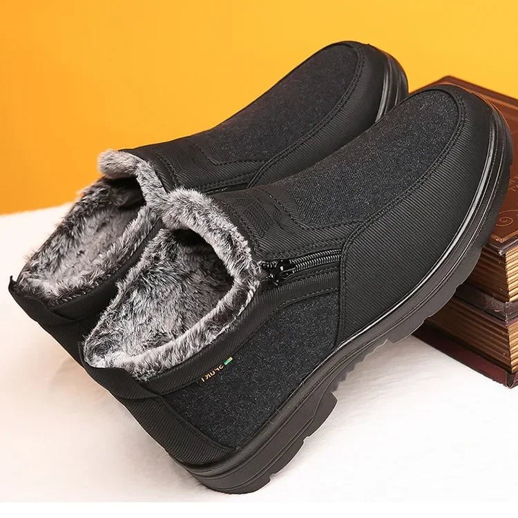 Men’s Winter Leather Boots with Thermal Fur Interior and Slip-Resistant Base
