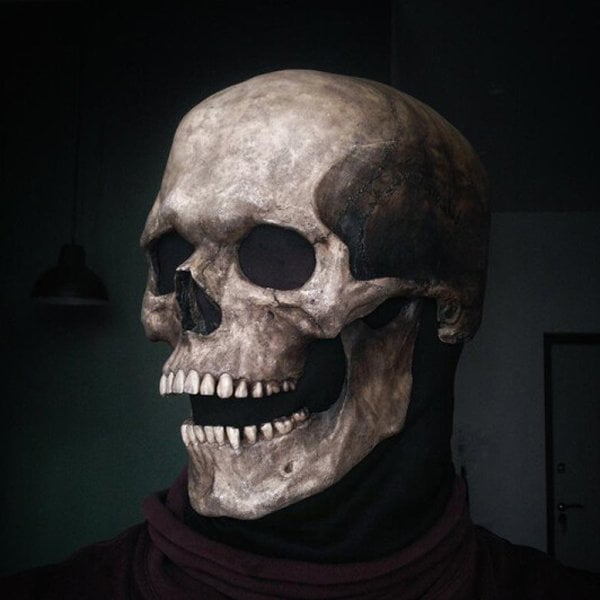 Skull Mask — Haunt Every Room with Unmatched Realism and All-Night Comfort