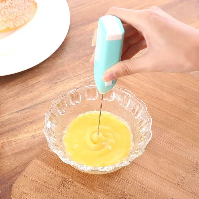 Electric milk frother for versatile kitchen use