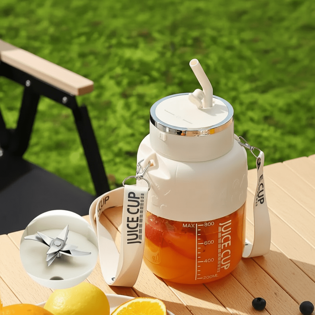 Compact Smoothie Blender with Powerful 10-Blade System