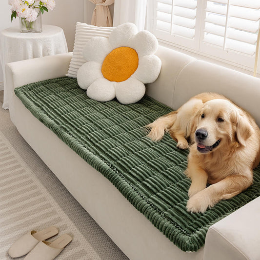 Soft Flannel Pet Mat for Sofa and Bed Comfort