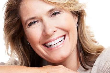 Natural-Look Dental Veneer for Everyday Confidence