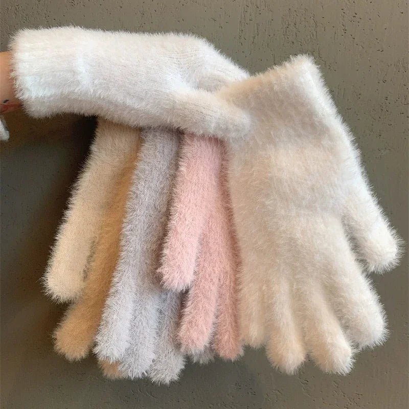 Plush Winter Gloves for Windproof Outdoor Warmth
