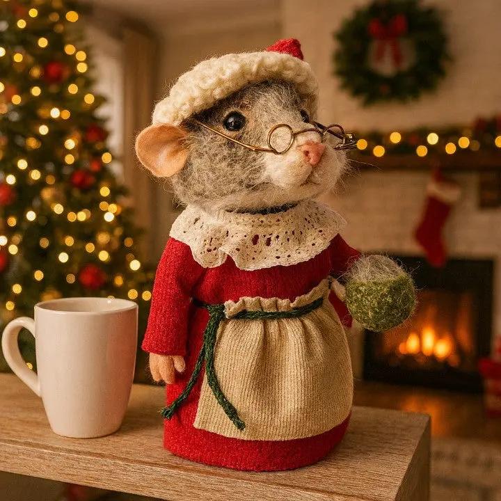 Handmade Felt Mouse Ornaments for Cozy Home Decor