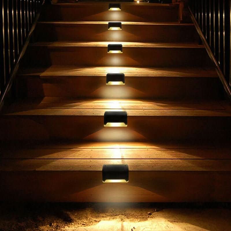 Weather-Resistant LED Accent Light for Outdoors