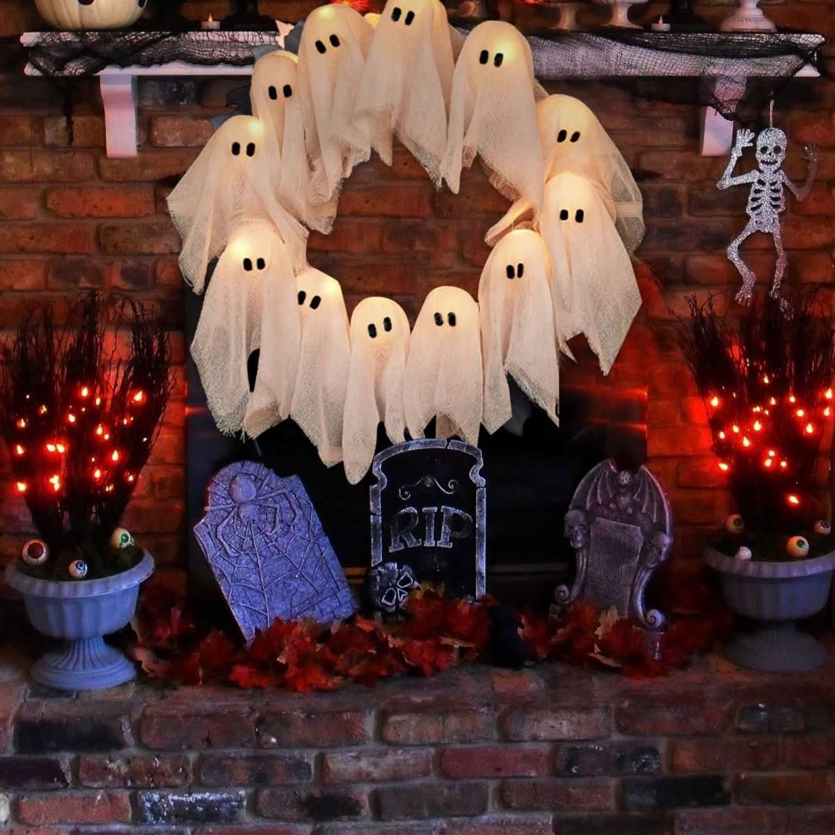 LED Ghost Wreath with 12 Illuminated Spirits