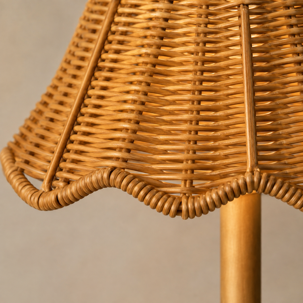 Cordless Rattan Table Lamp